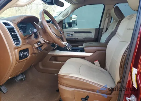 2020 Ram 3500 Laramie z USA, uszkodzony, nr VIN 3C63RRJL3LG220062